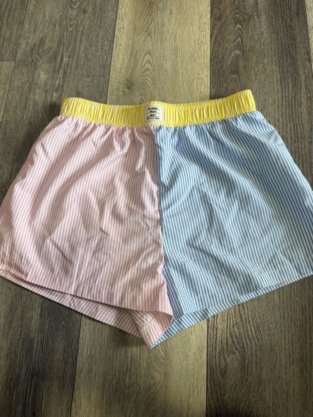 SHEIN Striped Boxer Shorts with Yellow Elastic Waistband